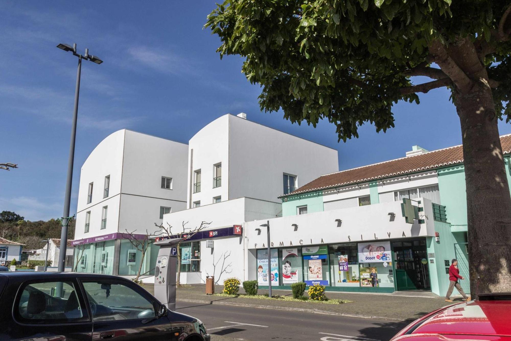 Downtown Praia Da Vitoria Al Εξωτερικό φωτογραφία